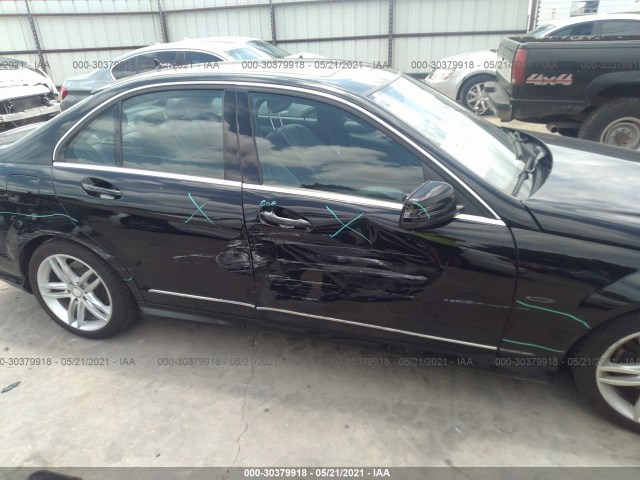 Photo 5 VIN: WDDGF4HBXCA615427 - MERCEDES-BENZ C-CLASS 