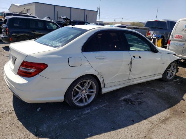 Photo 2 VIN: WDDGF4HBXCA643583 - MERCEDES-BENZ C-CLASS 