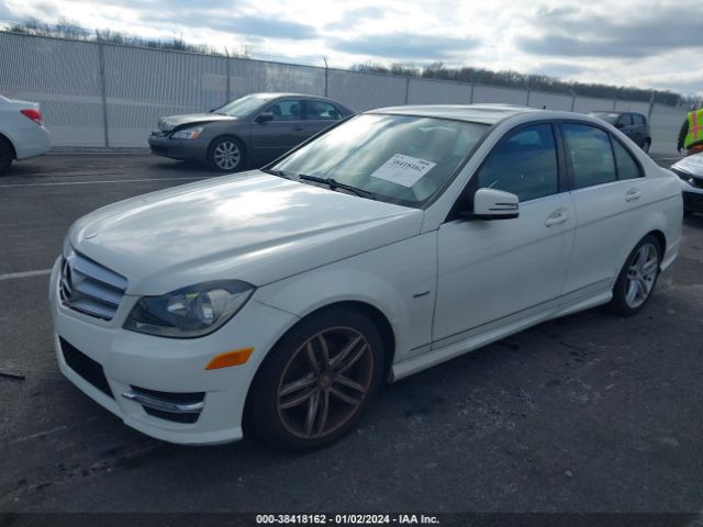 Photo 1 VIN: WDDGF4HBXCA657547 - MERCEDES-BENZ C 250 