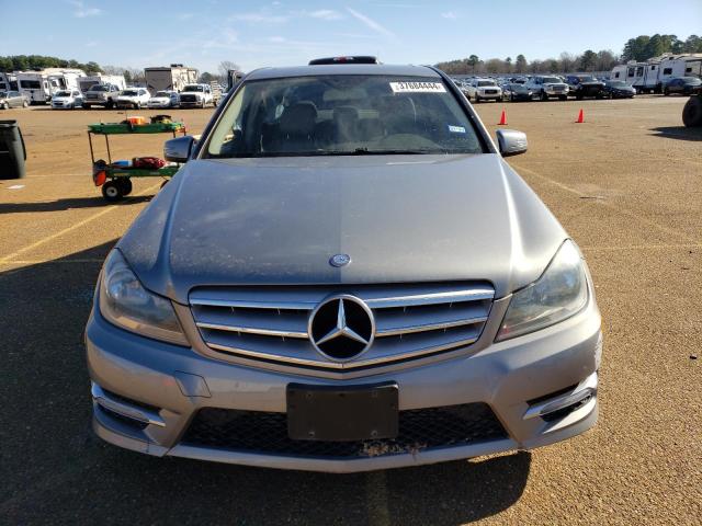 Photo 4 VIN: WDDGF4HBXCA677216 - MERCEDES-BENZ C-CLASS 