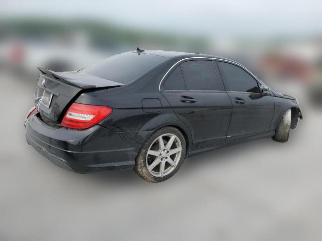 Photo 2 VIN: WDDGF4HBXCR218415 - MERCEDES-BENZ C-CLASS 