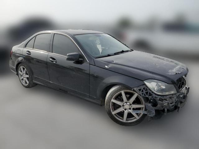 Photo 3 VIN: WDDGF4HBXCR218415 - MERCEDES-BENZ C-CLASS 