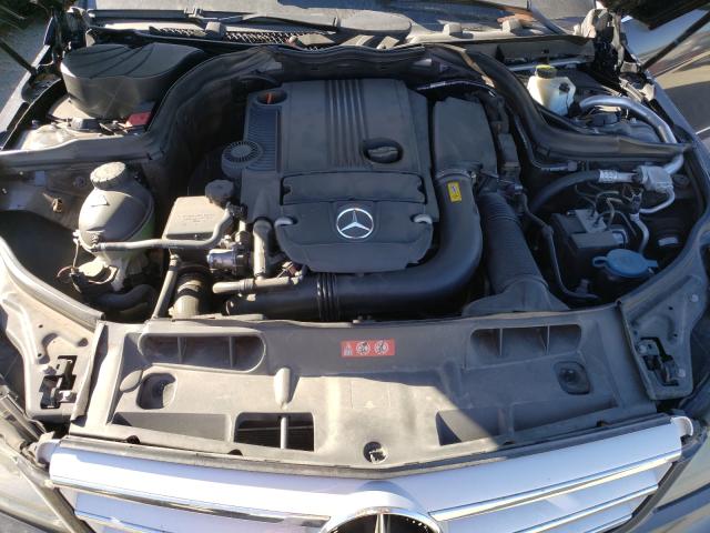 Photo 6 VIN: WDDGF4HBXCR220472 - MERCEDES-BENZ C 250 