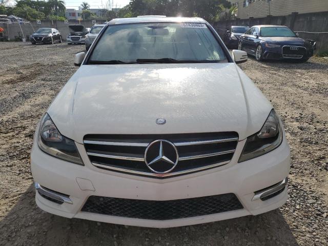 Photo 4 VIN: WDDGF4HBXCR231228 - MERCEDES-BENZ C-CLASS 