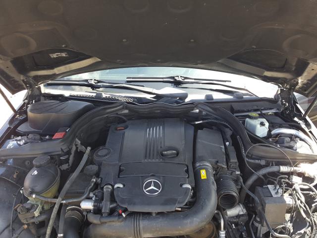 Photo 6 VIN: WDDGF4HBXCR240494 - MERCEDES-BENZ C 250 