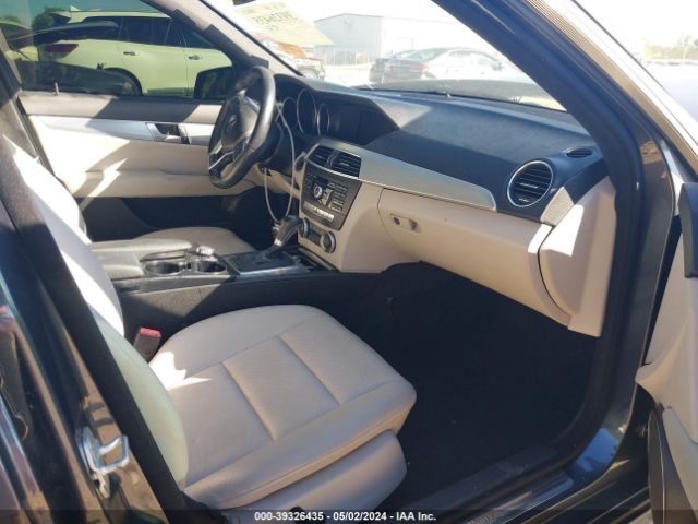 Photo 4 VIN: WDDGF4HBXDA768391 - MERCEDES-BENZ C 250 