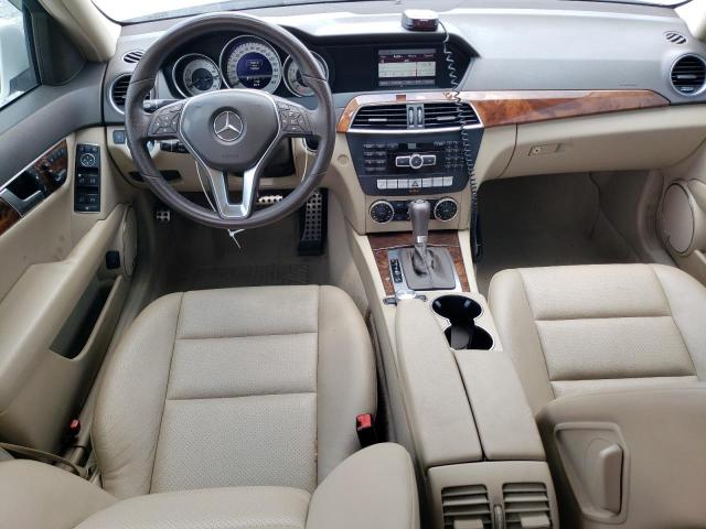 Photo 7 VIN: WDDGF4HBXDA788107 - MERCEDES-BENZ C 250 