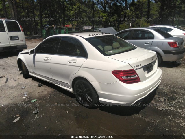 Photo 2 VIN: WDDGF4HBXDA827956 - MERCEDES-BENZ C-CLASS 