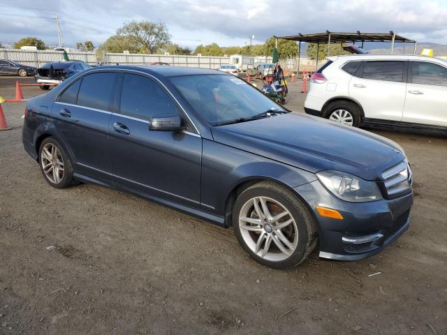 Photo 3 VIN: WDDGF4HBXDA833336 - MERCEDES-BENZ C-CLASS 