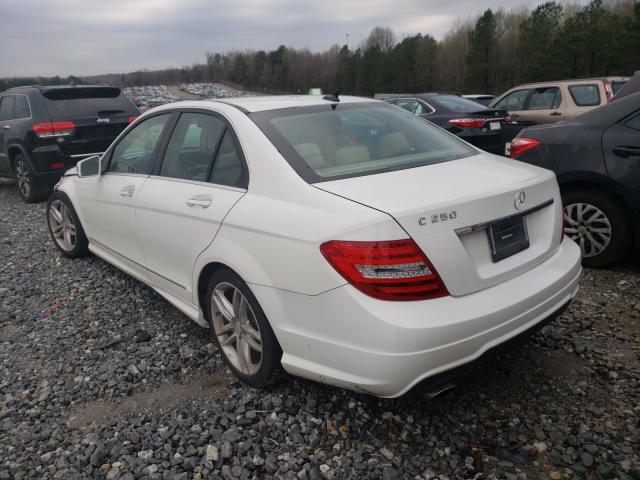 Photo 2 VIN: WDDGF4HBXDA852243 - MERCEDES-BENZ C 250 