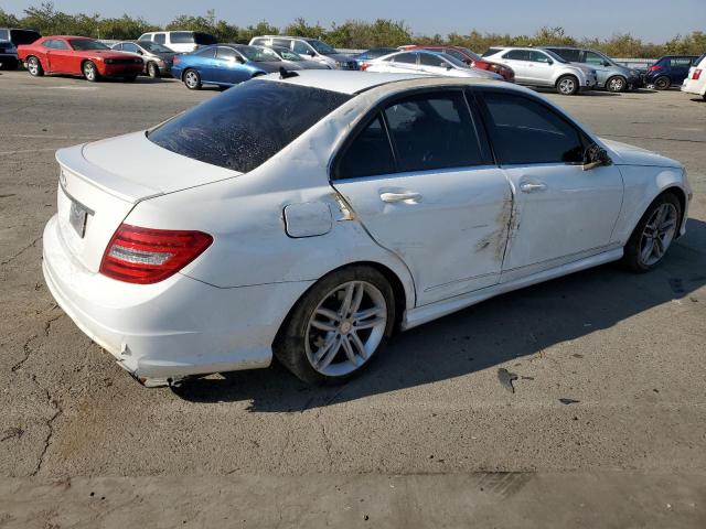 Photo 2 VIN: WDDGF4HBXDA856471 - MERCEDES-BENZ C 250 