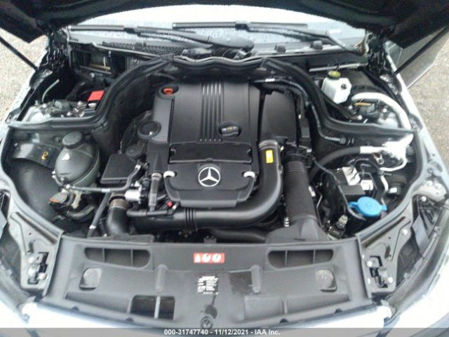 Photo 9 VIN: WDDGF4HBXDA869639 - MERCEDES-BENZ C-CLASS 