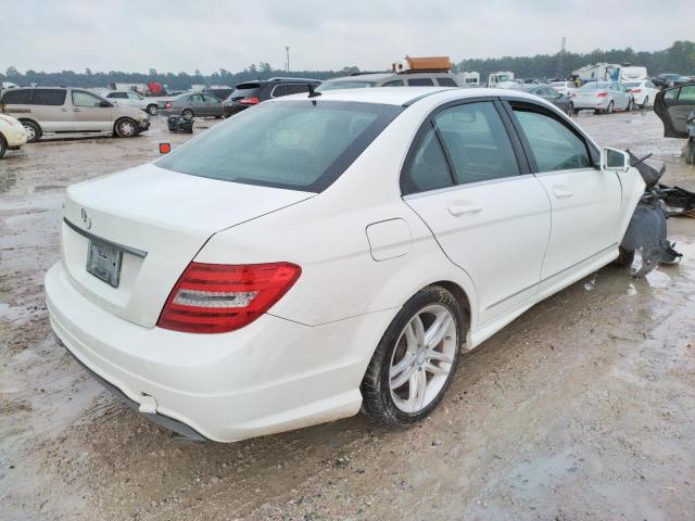 Photo 3 VIN: WDDGF4HBXDG088312 - MERCEDES-BENZ C 250 