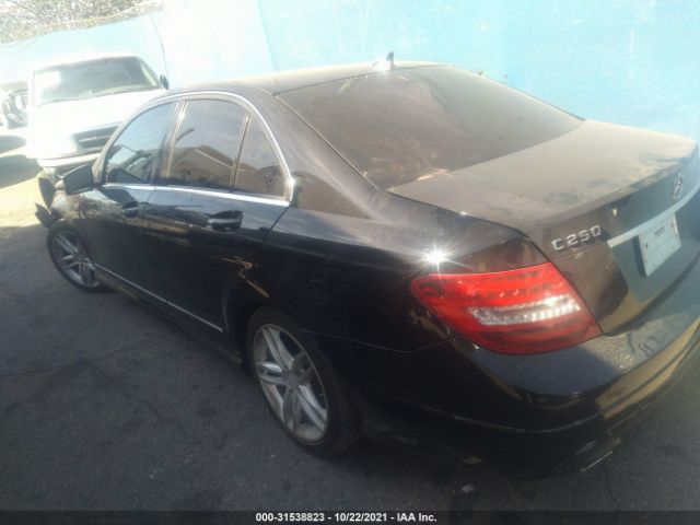 Photo 2 VIN: WDDGF4HBXDG090724 - MERCEDES-BENZ C-CLASS 