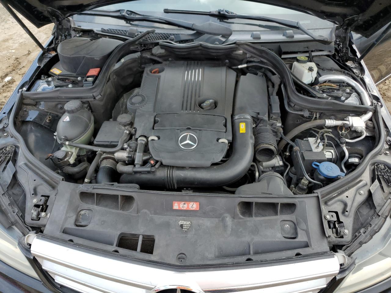 Photo 10 VIN: WDDGF4HBXDR255286 - MERCEDES-BENZ C-KLASSE 