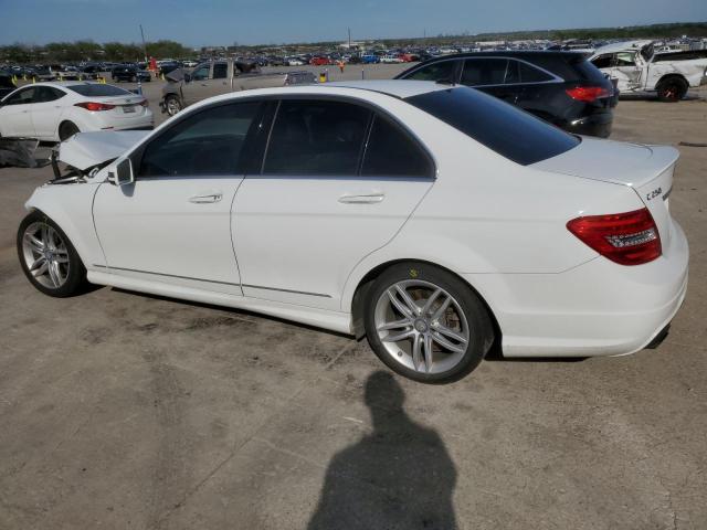 Photo 1 VIN: WDDGF4HBXDR256356 - MERCEDES-BENZ C-CLASS 