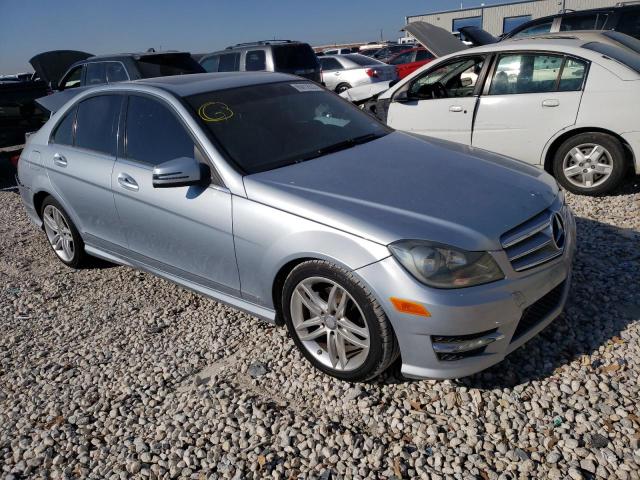 Photo 3 VIN: WDDGF4HBXDR263128 - MERCEDES-BENZ C-CLASS 