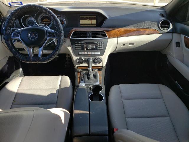 Photo 7 VIN: WDDGF4HBXDR263128 - MERCEDES-BENZ C-CLASS 