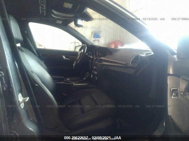 Photo 1 VIN: WDDGF4HBXDR263663 - MERCEDES-BENZ C-CLASS 