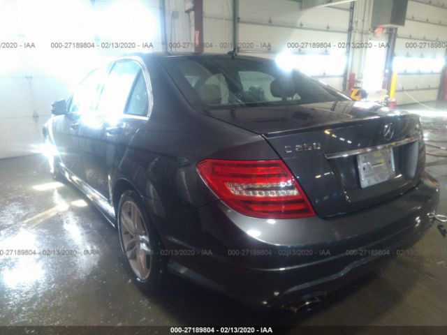 Photo 2 VIN: WDDGF4HBXDR263663 - MERCEDES-BENZ C-CLASS 