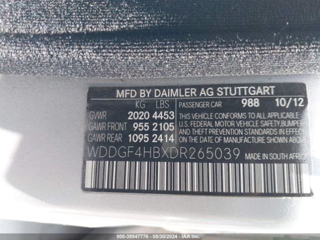 Photo 8 VIN: WDDGF4HBXDR265039 - MERCEDES-BENZ C-CLASS 