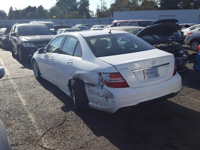 Photo 2 VIN: WDDGF4HBXDR266367 - MERCEDES-BENZ C 250 