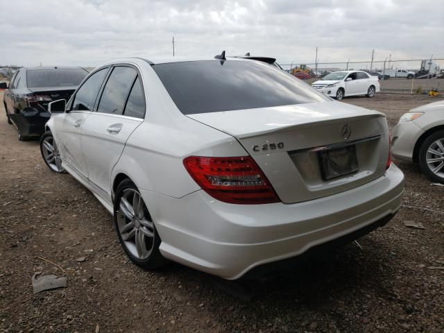 Photo 2 VIN: WDDGF4HBXDR272542 - MERCEDES-BENZ C 250 