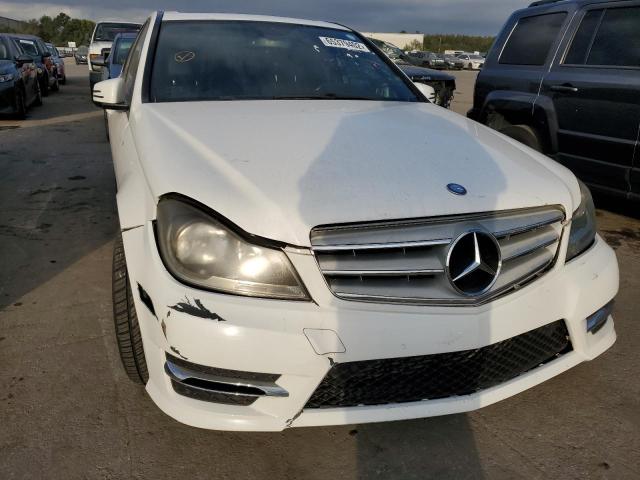 Photo 8 VIN: WDDGF4HBXDR282357 - MERCEDES-BENZ C 250 