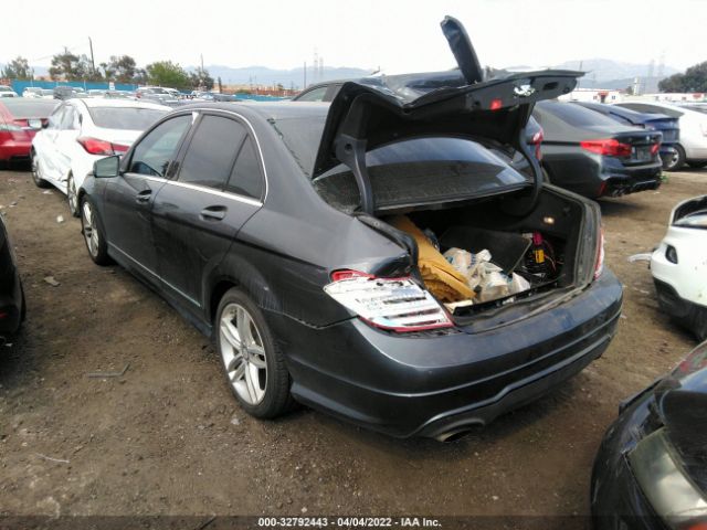 Photo 2 VIN: WDDGF4HBXDR288076 - MERCEDES-BENZ C-CLASS 