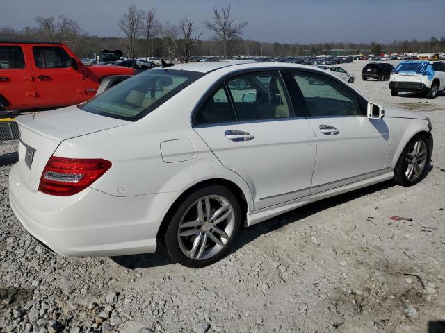 Photo 2 VIN: WDDGF4HBXDR291771 - MERCEDES-BENZ C-CLASS 