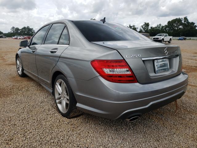 Photo 2 VIN: WDDGF4HBXDR297067 - MERCEDES-BENZ C 250 