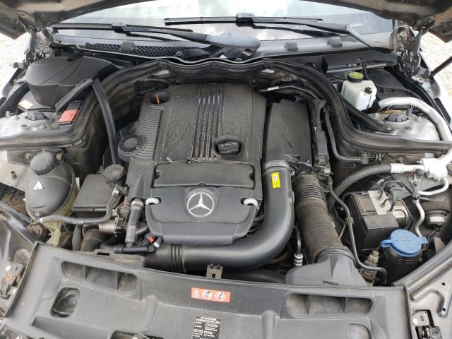 Photo 6 VIN: WDDGF4HBXDR297067 - MERCEDES-BENZ C 250 