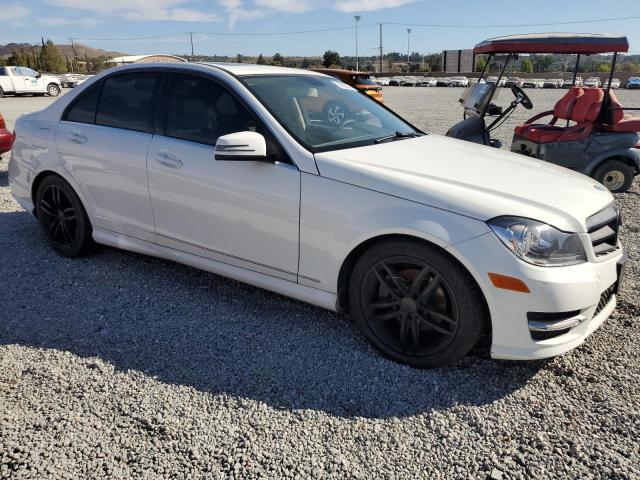 Photo 3 VIN: WDDGF4HBXEA930845 - MERCEDES-BENZ C 250 