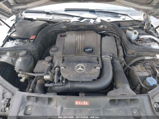 Photo 9 VIN: WDDGF4HBXEA956863 - MERCEDES-BENZ C 250 