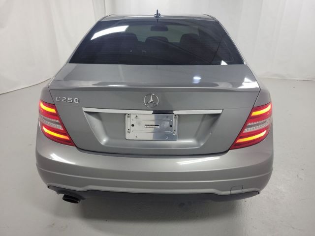 Photo 5 VIN: WDDGF4HBXEG163818 - MERCEDES-BENZ C-CLASS 