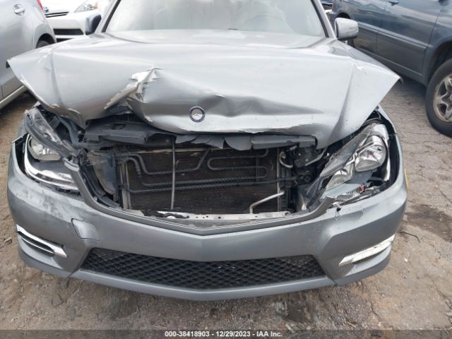 Photo 5 VIN: WDDGF4HBXEG206733 - MERCEDES-BENZ C 250 