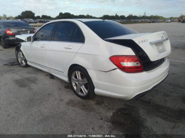 Photo 2 VIN: WDDGF4HBXEG218235 - MERCEDES-BENZ C-CLASS 