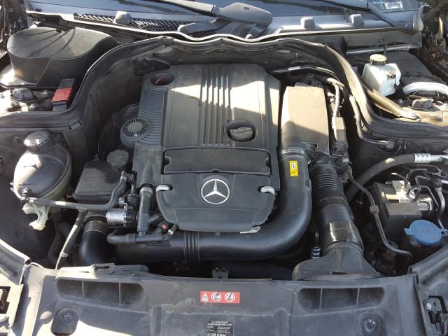 Photo 6 VIN: WDDGF4HBXEG254345 - MERCEDES-BENZ C 250 