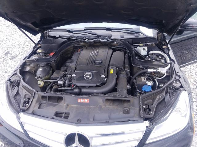 Photo 6 VIN: WDDGF4HBXEG254460 - MERCEDES-BENZ C 250 