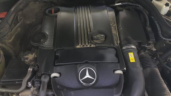 Photo 26 VIN: WDDGF4JB4DA792129 - MERCEDES-BENZ C 200 