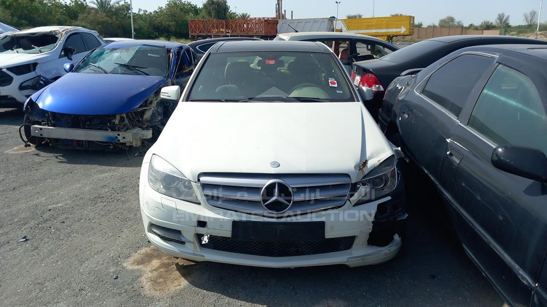 Photo 1 VIN: WDDGF4JB8BF589308 - MERCEDES C 200 