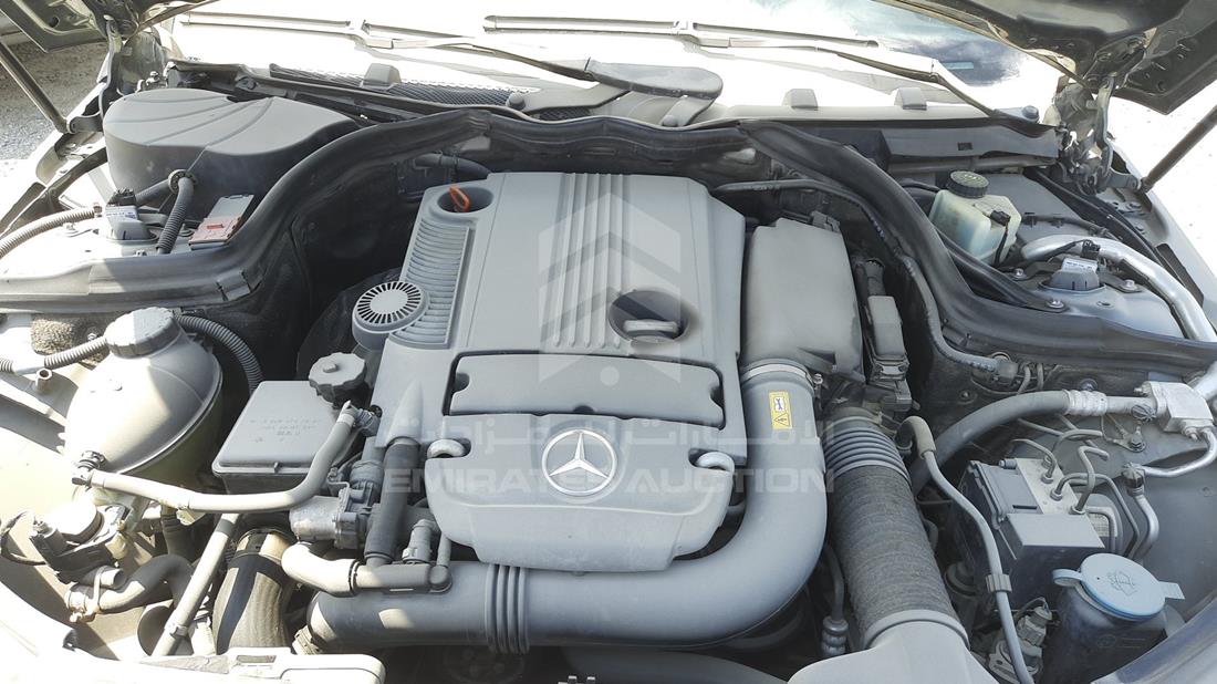 Photo 26 VIN: WDDGF4JB9CA672907 - MERCEDES C 