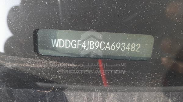 Photo 4 VIN: WDDGF4JB9CA693482 - MERCEDES-BENZ C200 