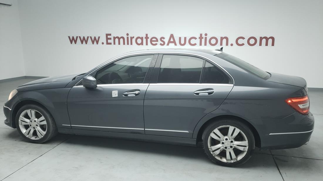 Photo 5 VIN: WDDGF4JB9DA836920 - MERCEDES C 200 