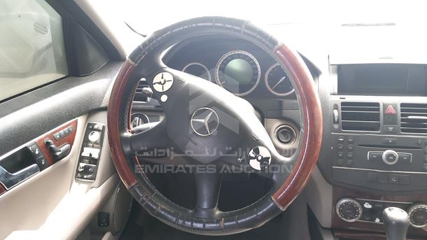 Photo 23 VIN: WDDGF52X98F085035 - MERCEDES-BENZ C 230 