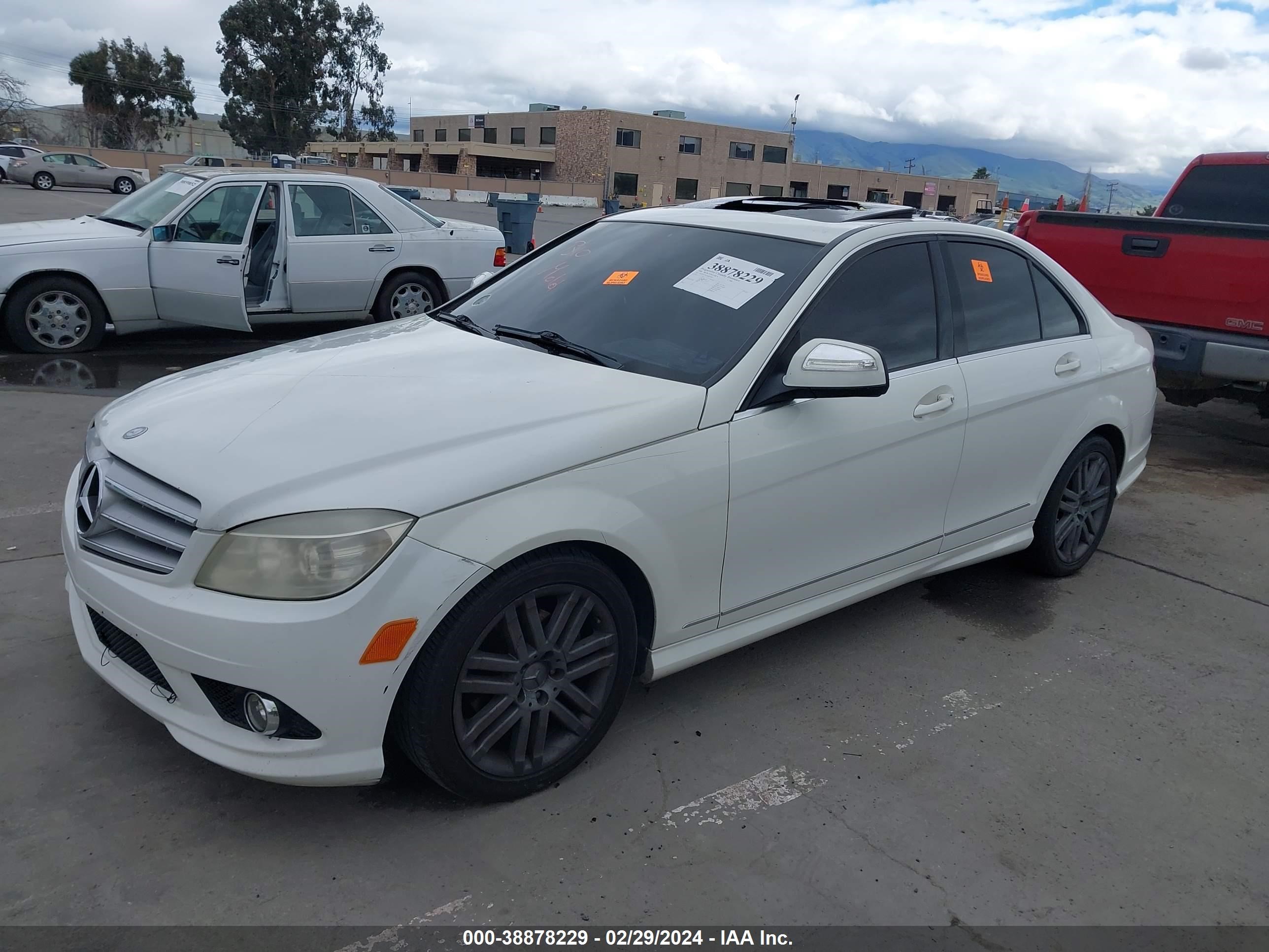 Photo 1 VIN: WDDGF54X18R030087 - MERCEDES-BENZ C-KLASSE 