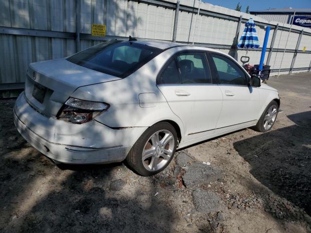 Photo 2 VIN: WDDGF54X19R044914 - MERCEDES-BENZ C 300 