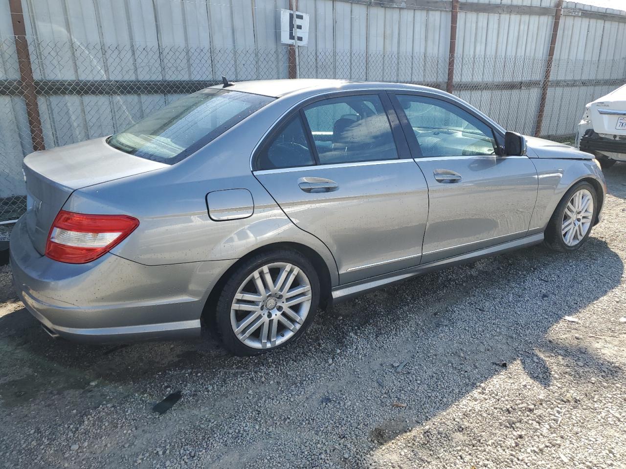 Photo 2 VIN: WDDGF54X29R060779 - MERCEDES-BENZ C-KLASSE 