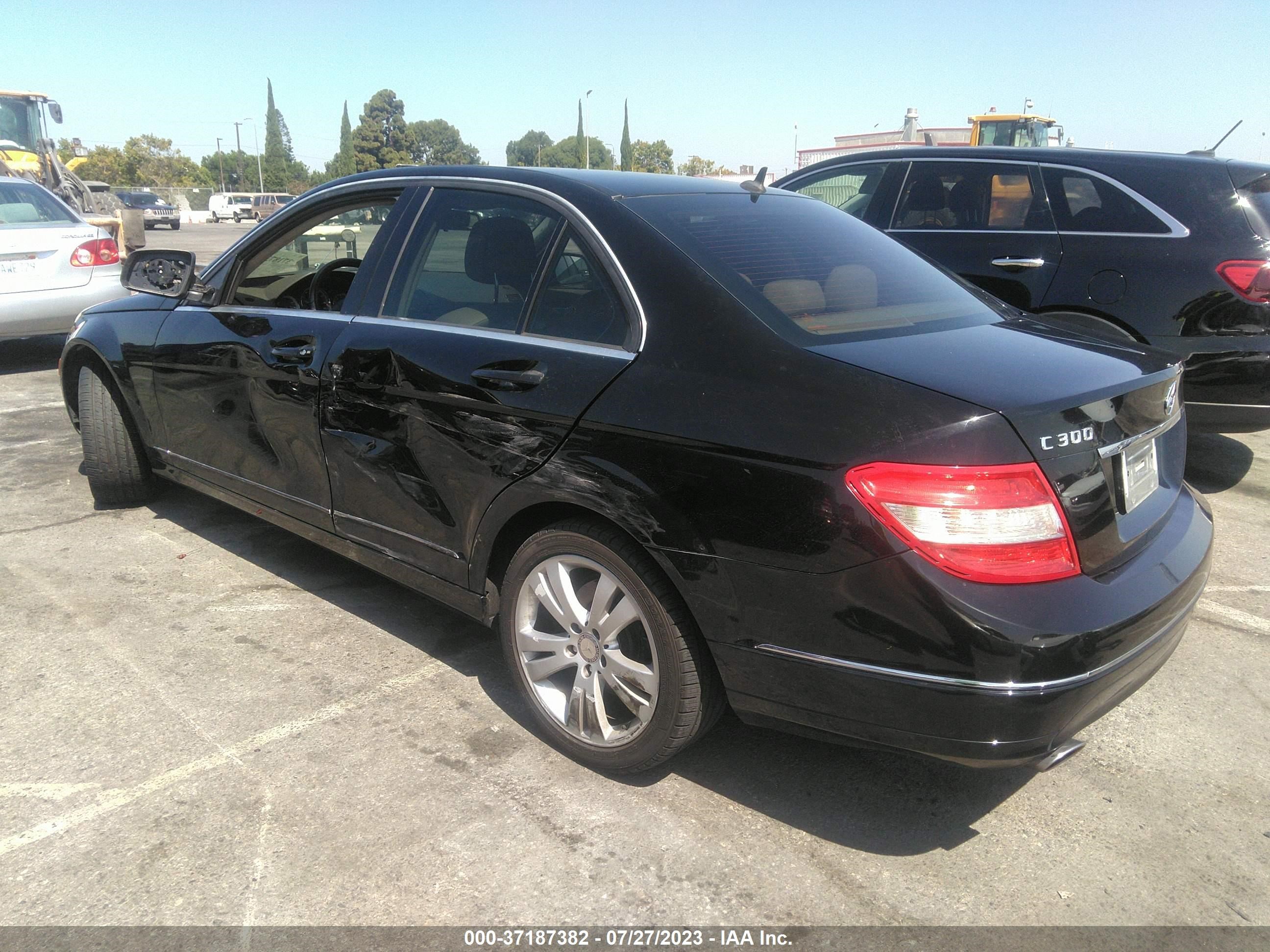 Photo 2 VIN: WDDGF54X29R063729 - MERCEDES-BENZ C-KLASSE 