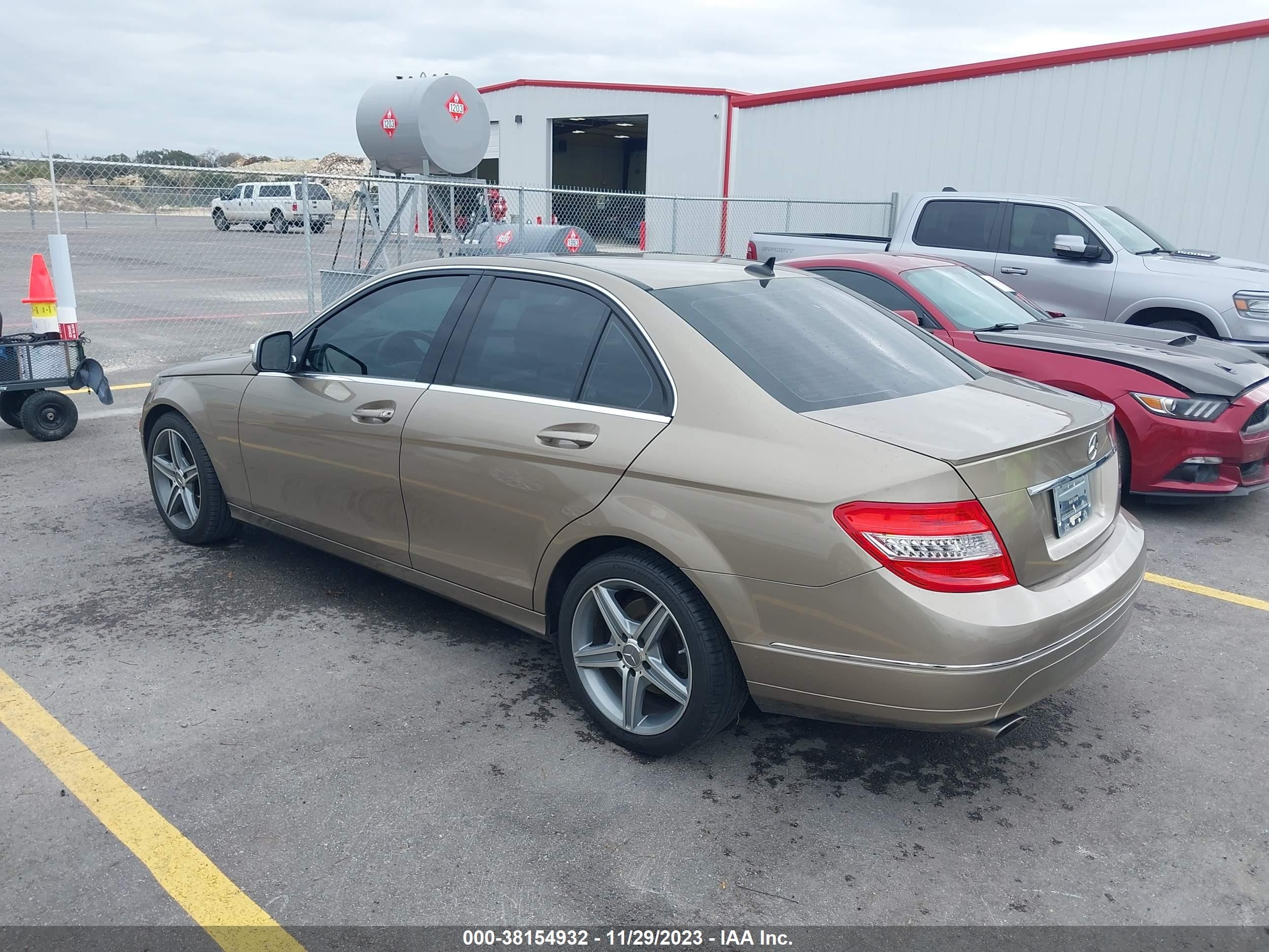 Photo 2 VIN: WDDGF54X39R060483 - MERCEDES-BENZ C-KLASSE 